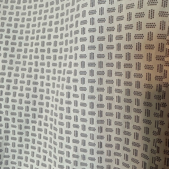 Express Large Mens 16-16 1/2 Fitted White Button Down Long Sleeve Shirt - Picture 4 of 12